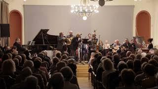 Charlie és Roby Lakatos & Gypsy Jazz Band - Fly me