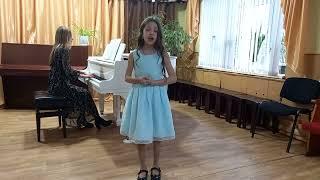Молнар Софія, 9 років, муз. І.Францескевич- вокаліз "Русалонька"