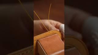 Handmade Leather Goods - Tutorial for Making Retro Travel Signatures 3 .#diy #handmade#leathercraft