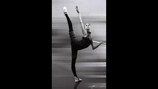 Svetlana Zakharova practicing at home