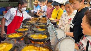 21 BEST Vietnamese Street Food in Morning Market Saigon 2024