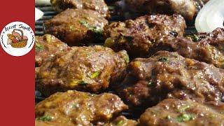 Soft and juicy Turkish meatballs |  Köfte