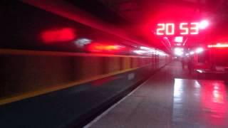 [HD] The "Poor Man's Rajdhani Express"!! Aggressive WAP-4 ICF Patna Garib Rath Express @ 130Kmph!!!