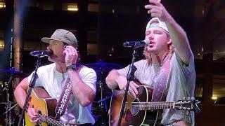 Morgan Wallen & Riley Green - I wish Grandpas never died (LIVE) Nashville