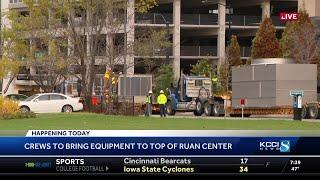 A special operation: 8,000 pound equipment airlifted to top of building in Des Moines