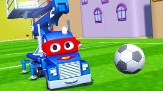 Carl der Transformer Truck und Der Fussball in Car City| Auto und Lastwagen Bau Cartoons