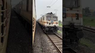 Guess The Speed #youtube #indianrailways #subscribe #railview #highspeedtrain #trainsounds