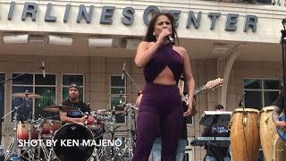 Amanda con La Banda "A Selena Tribute Band" Los Mavs 3/10/2019