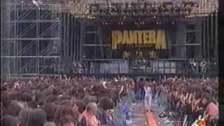 Pantera - New Level  (Live at monster of Rock in Milano)