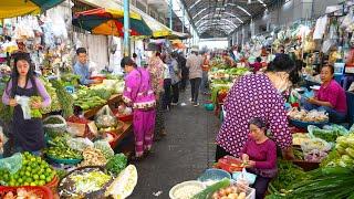 Routine Food & Lifestyle @ Boeng Trabek Market - Vegetables, Fish, Pork, & More