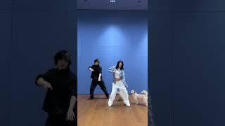 ccb with momo #twice #straykids #viralvideo #changbin #chkchkboom #hyunjin #dance #felix #jeon