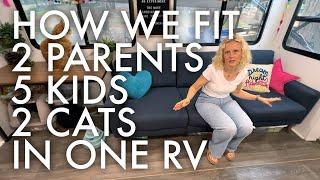 BIG FAMILY RV TOUR : FAMILY OF 7 LIVING IN TRAVEL TRAILER