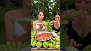 Eating fresh vegetable with chili sauce #eating #food #mukbang #shortvideo #shorts