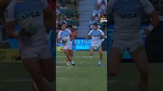 Incredible Marcos Moneta and Rodrigo Isgro combination #rugby #lospumas #rugbysevens