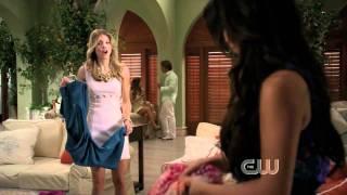 Kim & Khloe Kardashian on 90210 [Full Scene // HD]