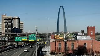 9146 St Louis Arch from train 1, AFX