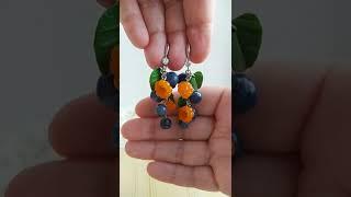 Cloudberry, blueberry earrings. Made of baked polymer clay. #earrings #berry #polymerclay