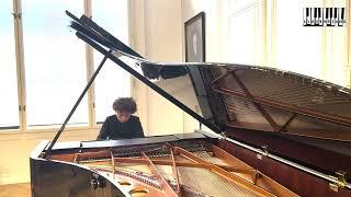 Vsevolod Zavidov (Piano) plays Gyorgy Ligeti - Études, Book I, No. 5 and No. 4.