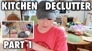 KITCHEN DECLUTTER & ORGANIZE WITH ME! Decluttering & Deep cleaning series! Kitchen day~part 1