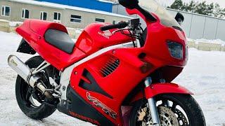 Honda VFR 750 F из Европы. Холодный запуск 