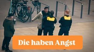 Sorry, aber diese Polizisten sind richtige Lappen.