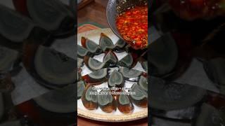 СТОЛЕТНИЕ ЯЙЦА - стухший китайский деликатес! #китай #китайскаяеда #chinesefood #странымира #туристы