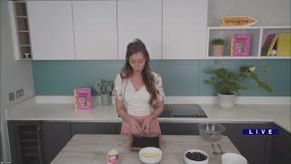 Sunday Brunch: Eloise Head makes Cookies & Cream Magic Bars