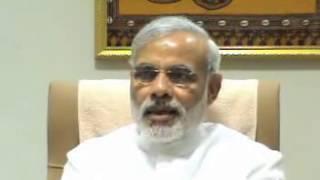 Narendra Modi's Tight Slap to a Rediff com Journalist on his Face , A Must Watch Video