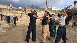 Escape to the mountain: threatening Hojjat's brother by Khan and giving Hojjat by his brother