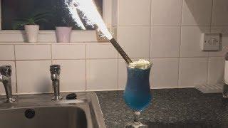 THE SPARKLING SNOWBALL COCKTAIL