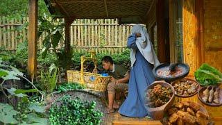 Simple life in the village | gardening, harvesting, cooking, eating together