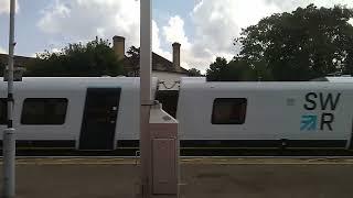 Hampton Court to London Waterloo | FULL JOURNEY | South Western Railway 455 (via Wimbledon)