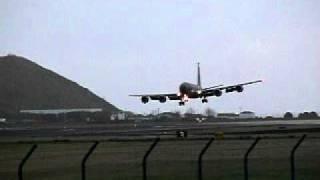 fabio rocha - KC135 attemp landing at Lajes: strong crosswind!