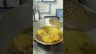 Kis kis ko khana hai #crispy aloo tikki recipe #shorts video#viral shorts #cooking with Shivani