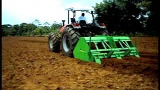 SATURNIA S.A. - TRACTOR SAME LASER CON ARADO ROTATIVO