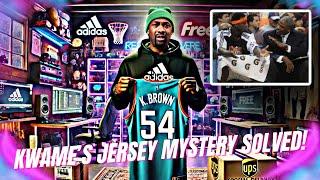 Gilbert Arenas Buys The jersey someone ripped off Kwame Brown #oakdownstairs #checkplease