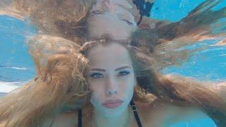 Aquarium Girls - Woman Underwater 4k