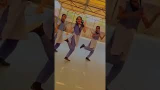 Dholida | Gangubai Kathiyawadi School Girls dancing  #bindasskavya #shorts