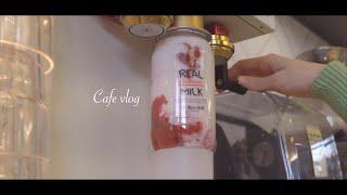 cafe vlog) spring has come to cafe | strawberry ice cream latte