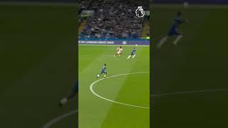 Nketiah capitalises on a Chelsea error!