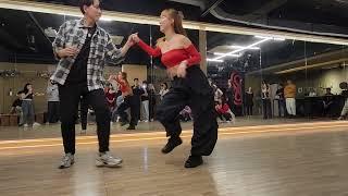 WONGUNG&YONI SENSUAL BACHATA OPEN CLASS DEMO IN LATIN BAR, KANGNAM, SEOUL, KOREA(2024.12.24. TUES)