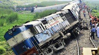 Dangerous Idiots Fastest Truck, Train & Heavy Equipment Machines Driving Fails Total Idiots at Work