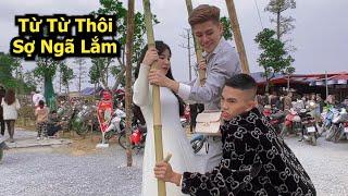 Kiên Chổi Dẫn Phạm Thư Đi Du Xuân Bù Đắp Lại Tình Cảm - Thật Hạnh Phúc