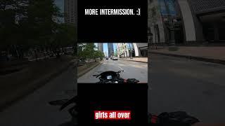 The most delayed reaction to getting cut off, ever.  #motorcycle #motovlog #chicago #300cc #chicity