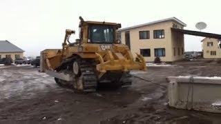 Бульдозер CAT D6T.  тяговое усилие впечатляет!