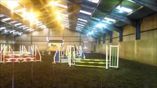 Snowball farm showjumping