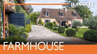 Farmhouse in the middle of nature with pool and outbuildings near Périgueux, Dordogne - Ref.:A16934