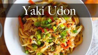 Easy Yaki Udon Recipe | Stir fried udon noodles with chicken and vegetables #SHORTS