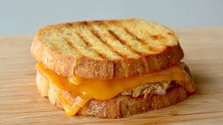 TUNA MELT RECIPE | How to make Cheesy Tuna Sandwich