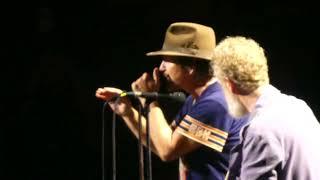 Pearl Jam - Falling Slowly with Glen Hansard - Baltimore (September 12, 2024)